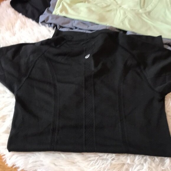 Lululemon-Lot of 8 - Picture 7 of 15